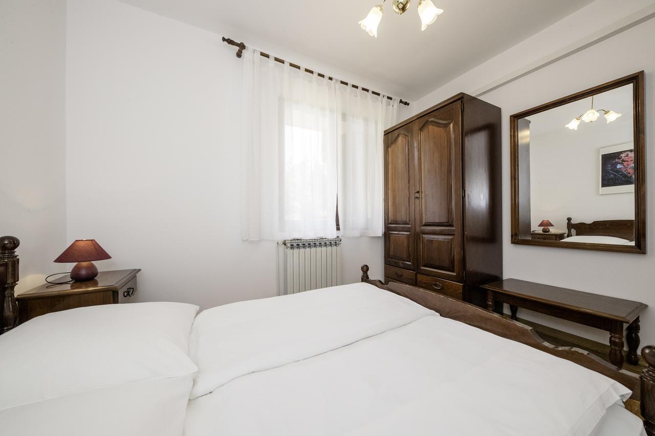 סופטרסקה דראגה Apartments Dedic מראה חיצוני תמונה